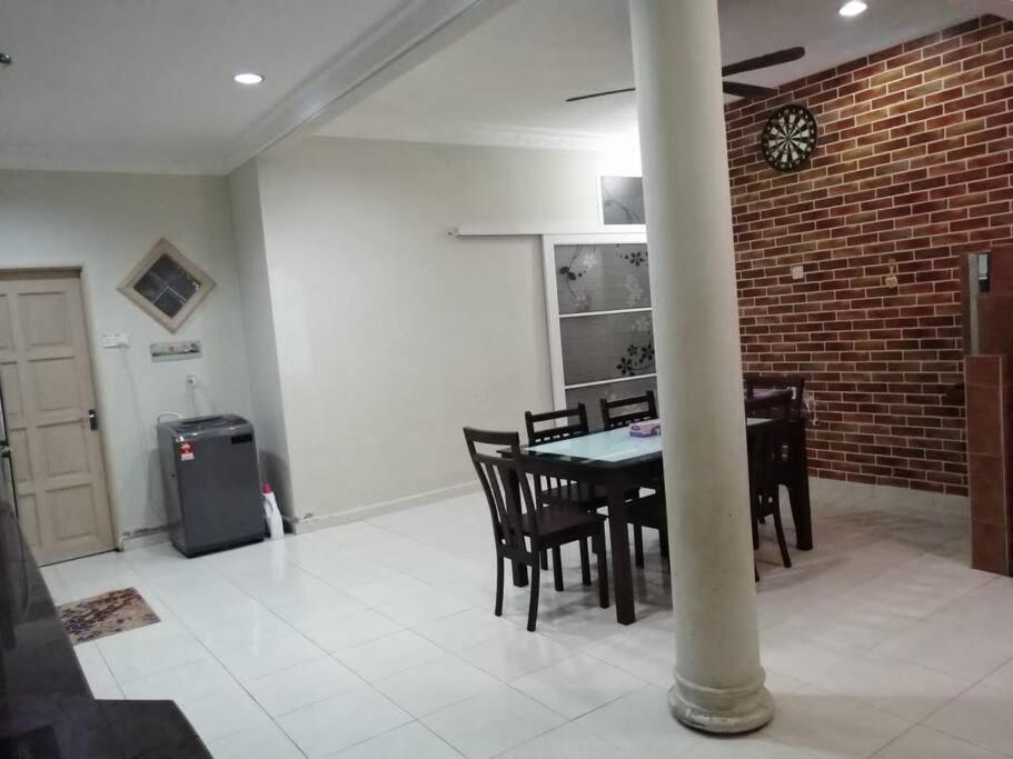 Sri Wang Homestay @ Arau Buitenkant foto